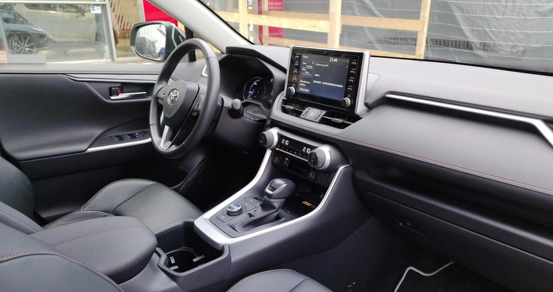 Toyota RAV4 cena 189900 przebieg: 17090, rok produkcji 2022 z Bychawa małe 301